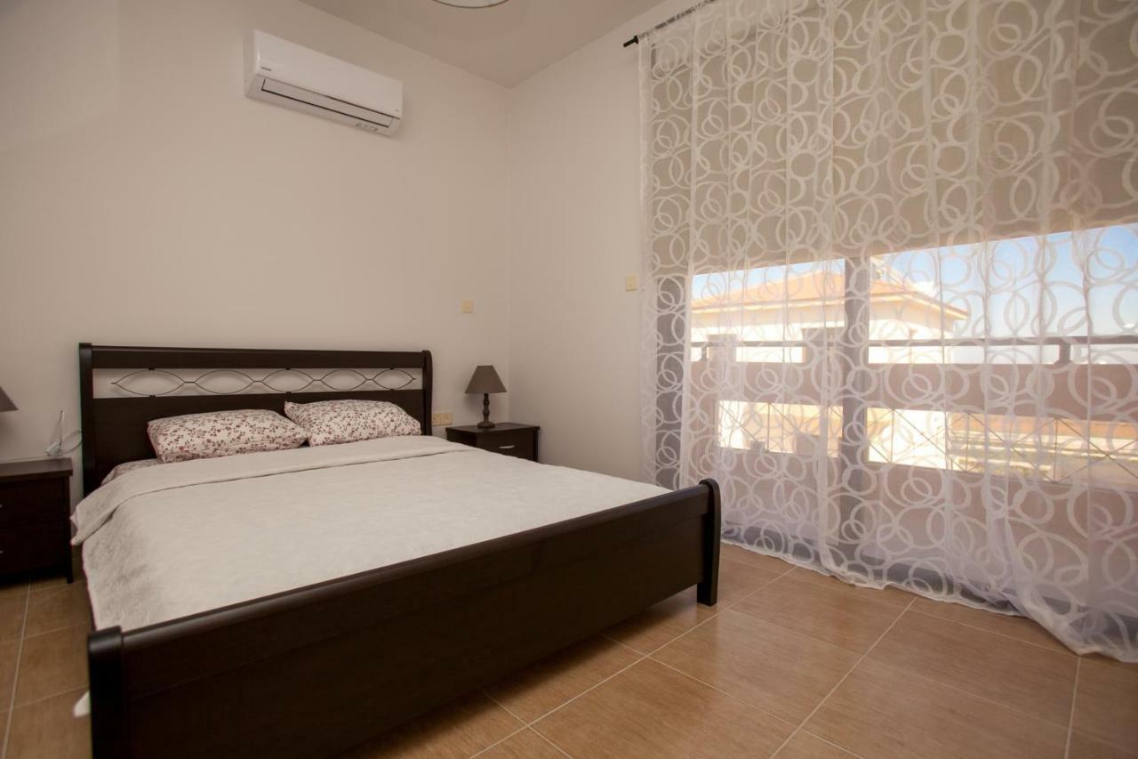 Dafni Villa 19 Paralimni Bagian luar foto
